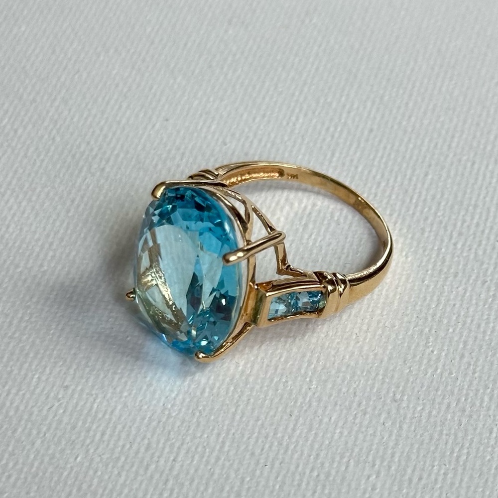 14K Gold Sky Blue Topaz Cocktail Ring Statement Jewelry